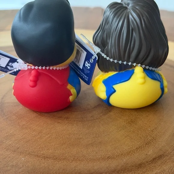 DC Comics Wonder Woman & Superman Rubber Duck Bath Toy Set - Yellow, Blue, Red - Picture 4 of 4